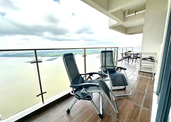 Astonishing Ocean View 3 Bedroom Apartment