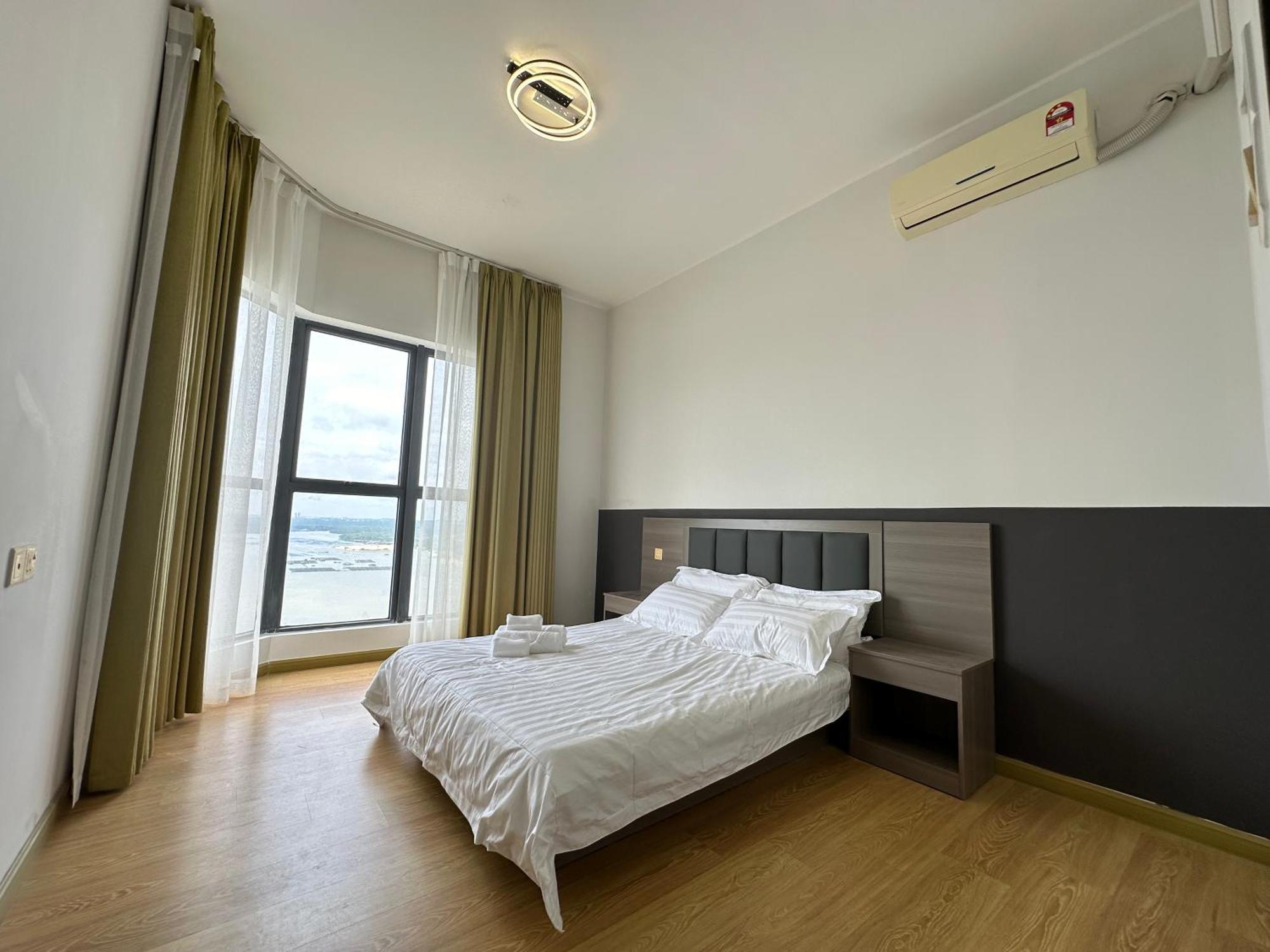Astonishing Ocean View 3 Bedroom Apartment Johor Bahru