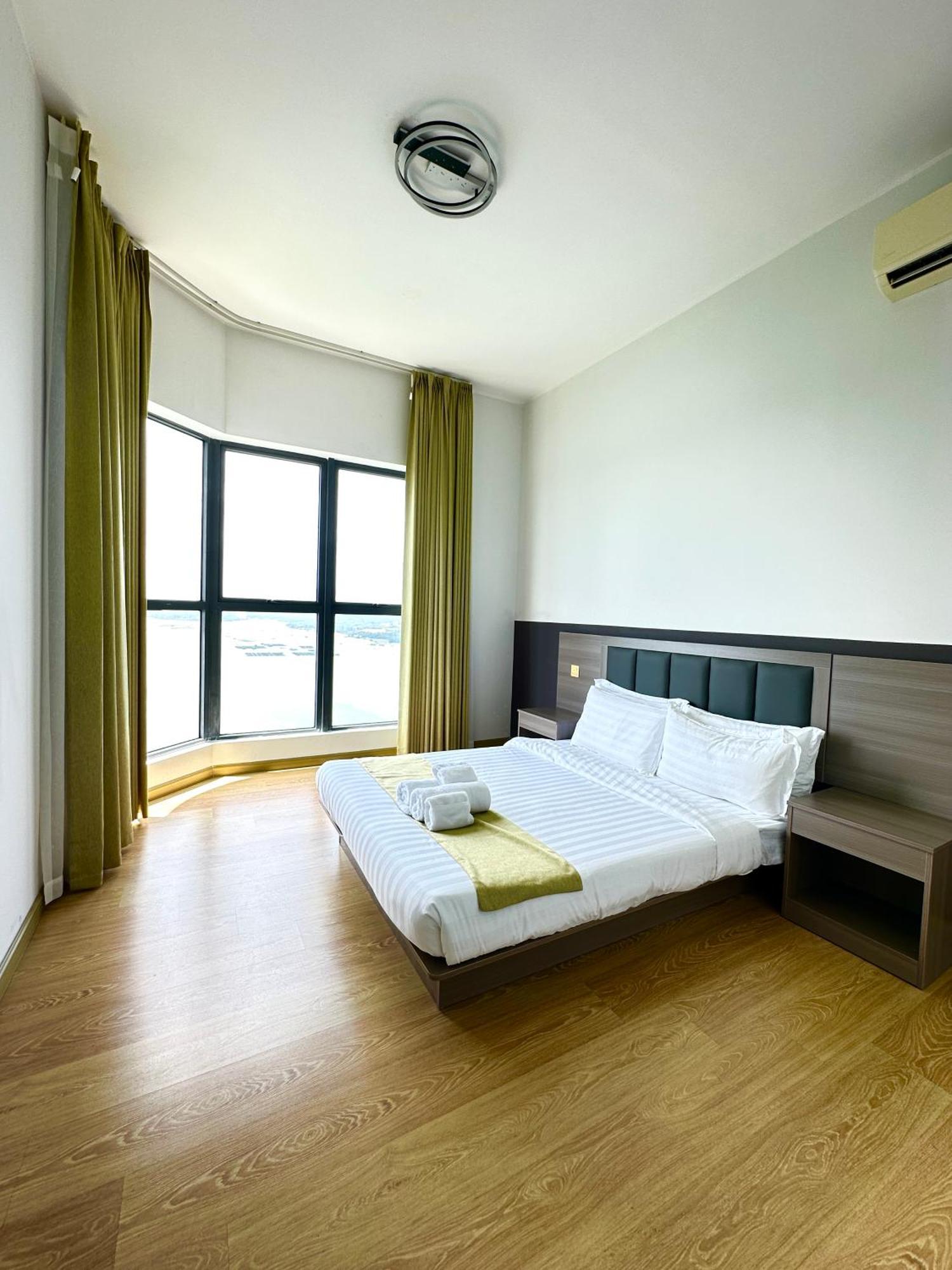 Astonishing Ocean View 3 Bedroom Johor Bahru